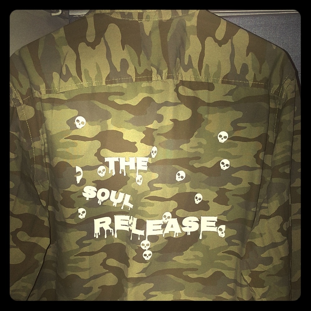Shirt
